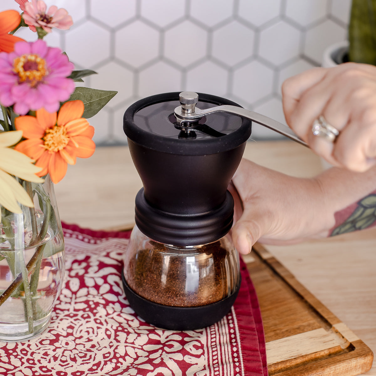 Hario Skerton Plus Hand Grinder – New Mexico Piñon Coffee